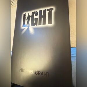 🚨LAST CHANCE🚨 Light by Michael Grant Hardcover